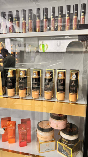 کرم پودر لاکچری کوین Luxury Coin تیوپی و شیشهای